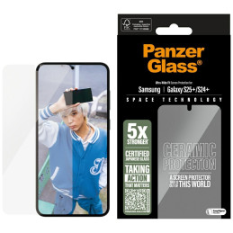 Szkło hartowane z aplikatorem PanzerGlass Ceramic Ultra-Wide Fit + Easy Aligner do Galaxy S25 Plus / S24 Plus
